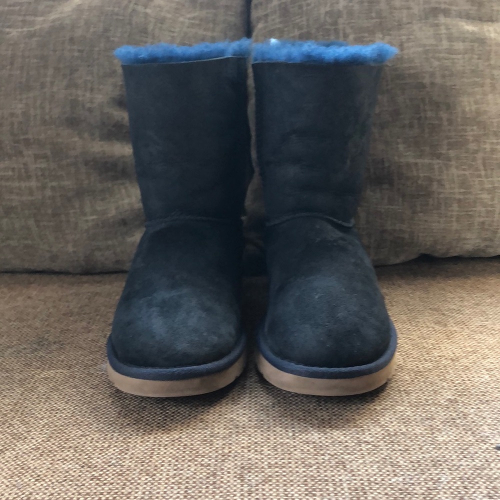 Navy Ugg Bailey Bow